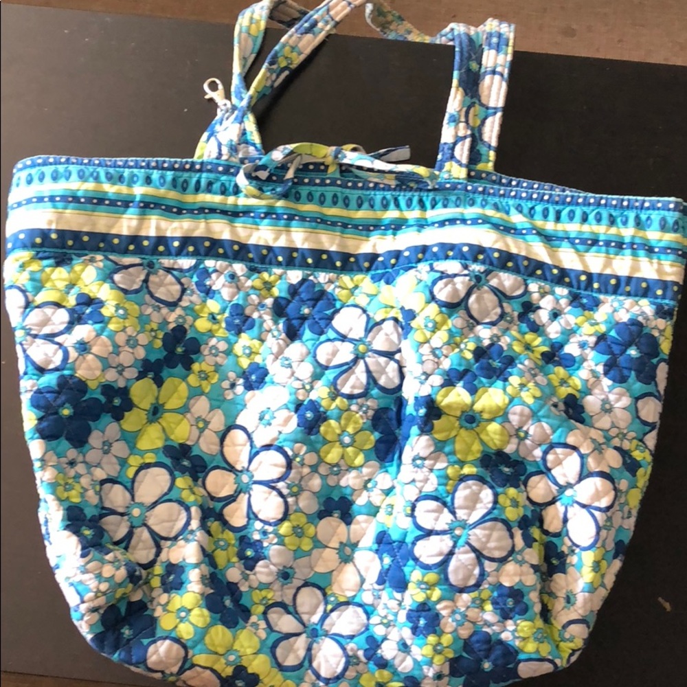 Vera Bradley weekend tote